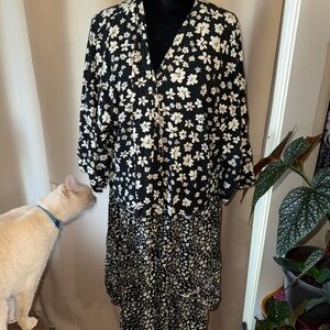 Floral Black and White Shacket/cover up